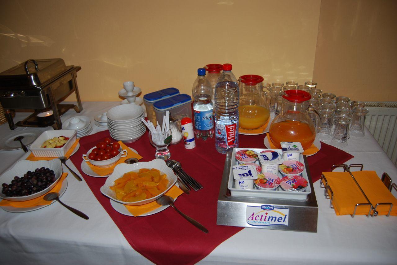 Hotel "Zur Sonne" Querfurt Zewnętrze zdjęcie