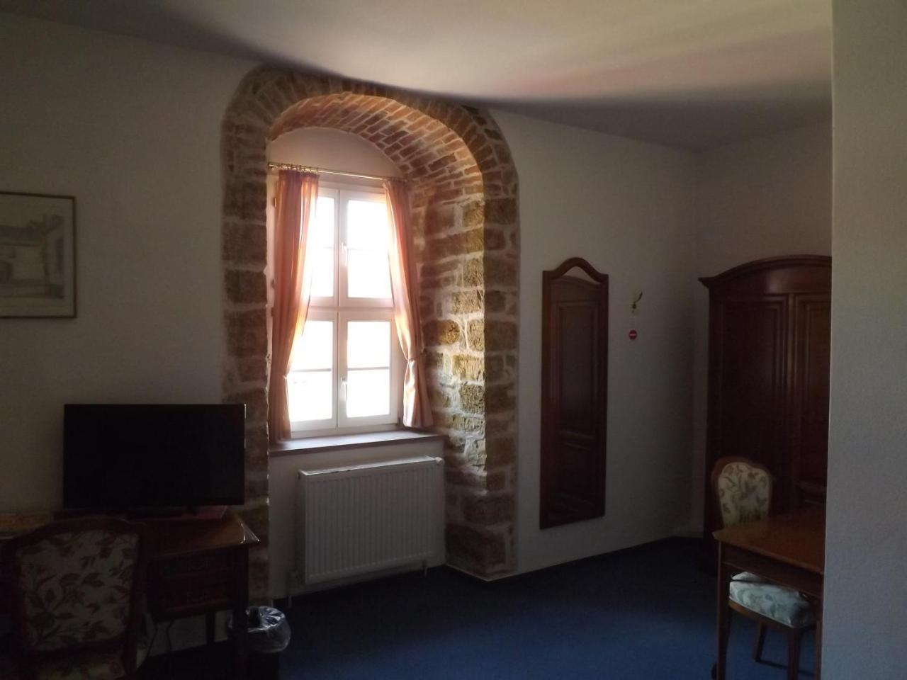 Hotel "Zur Sonne" Querfurt Zewnętrze zdjęcie